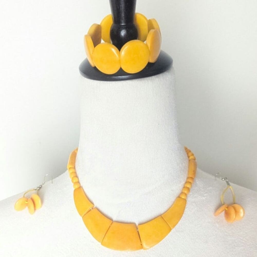 Vintage 1980s Mustard Yellow Lucite Jewelry| 3 Piece Set| Statement Retro